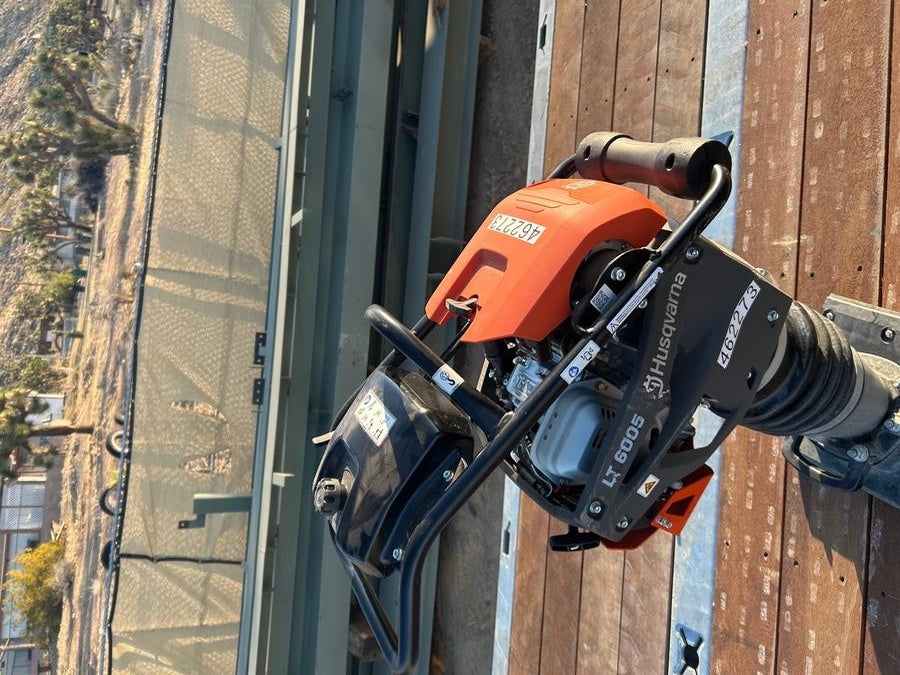 2024 HUSQVARNA LT6005