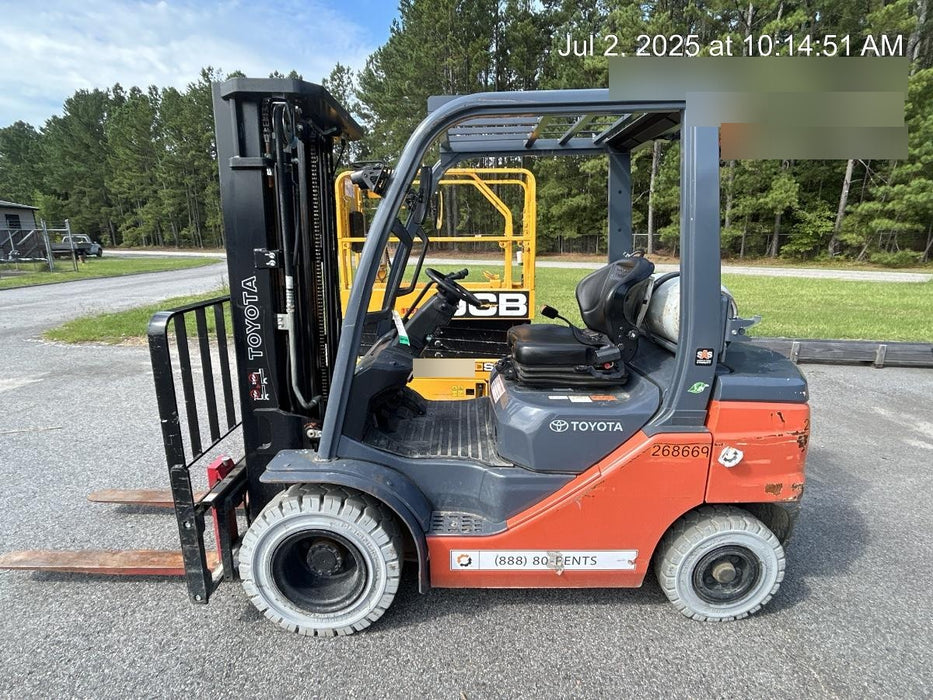 2022 TOYOTA 50-8FGU25