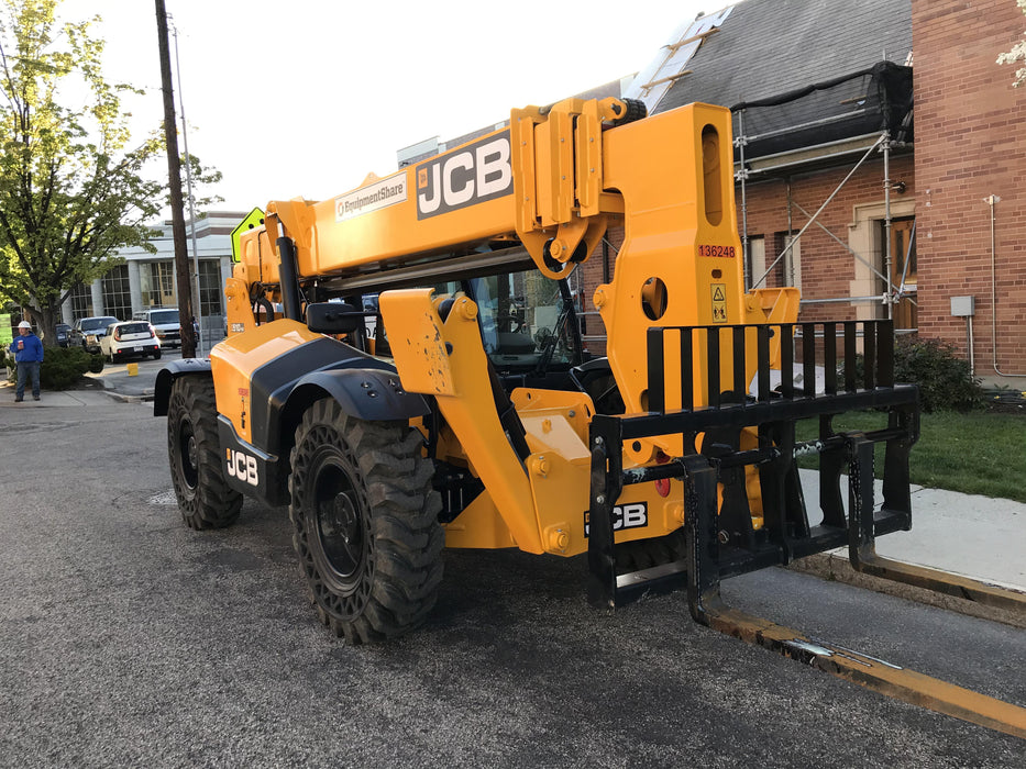 2021 JCB 510-56