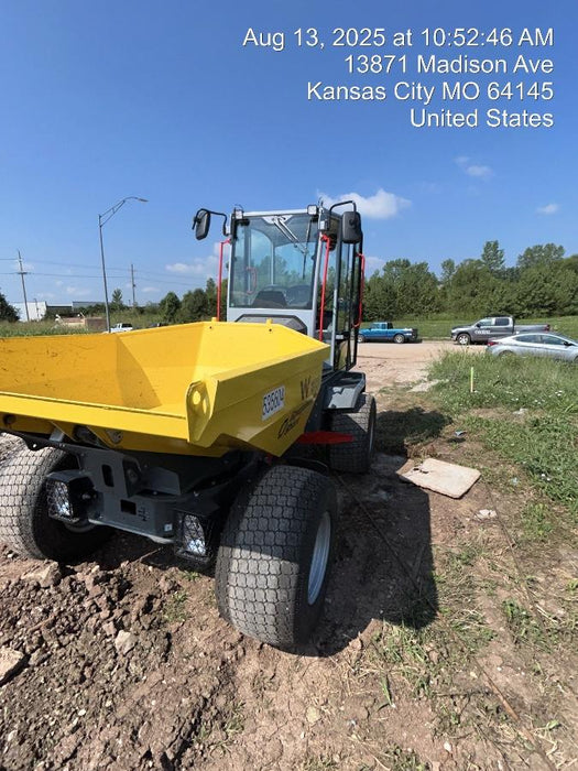2025 WACKER NEUSON DW311 Cab Turf Tires