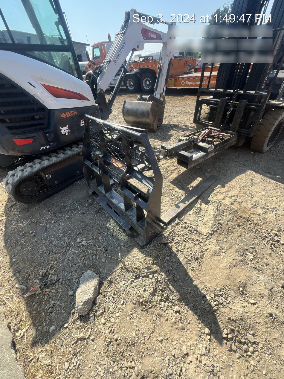 2021 PALADIN 48" Pallet Forks - Paladin