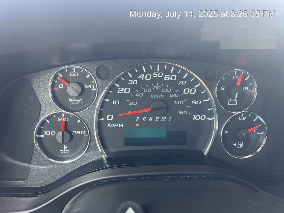 2023 CHEVROLET Express Van - Rental