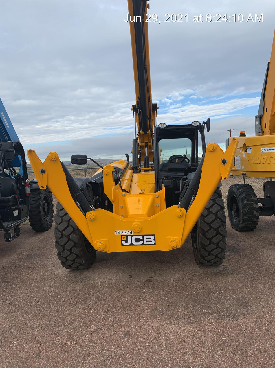 2021 JCB 512-56