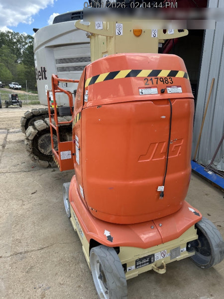 2022 JLG 26E
