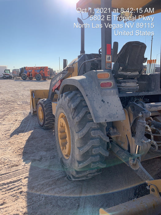 2020 John Deere 210LEP Canopy, 4WD, Second rear hydraulic cylinder, Light Package, Wheel weights