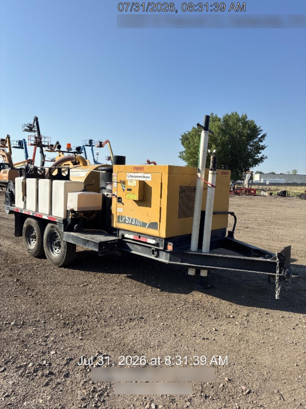 2022 VAC-TRON LP573XDT