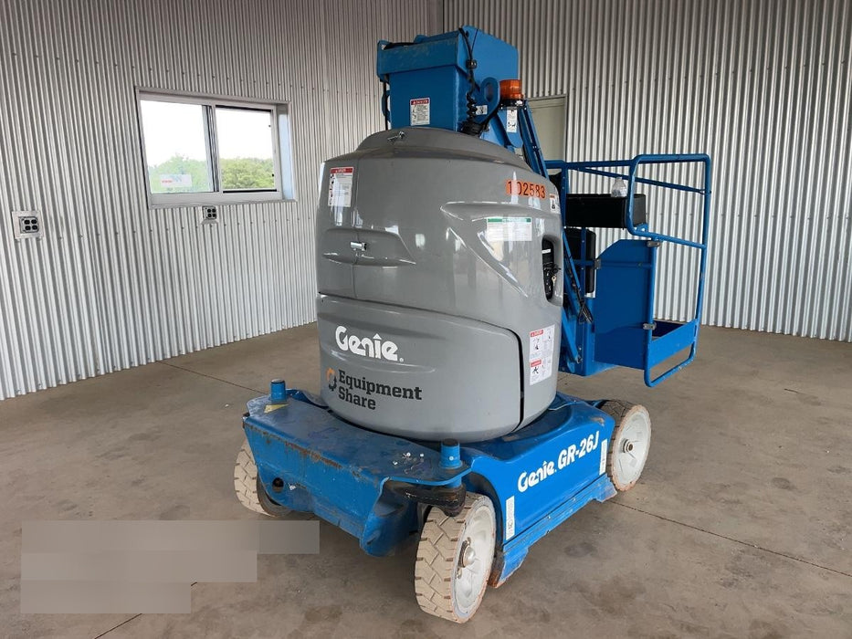 2020 GENIE GR-26J