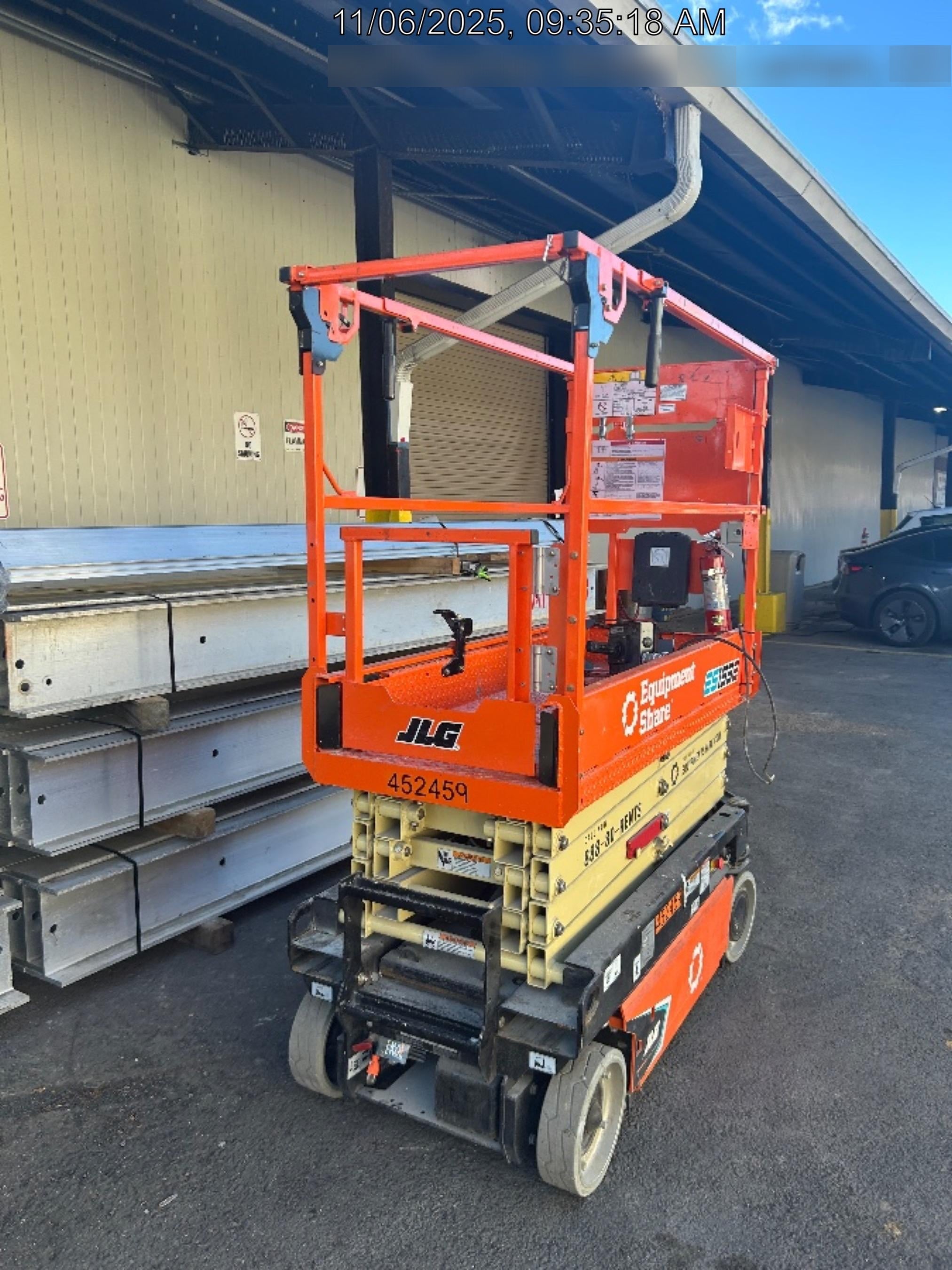 2024 JLG ES1932