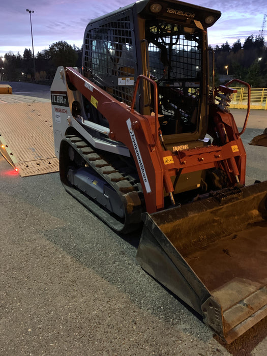 2021 TAKEUCHI TL8R2-CR