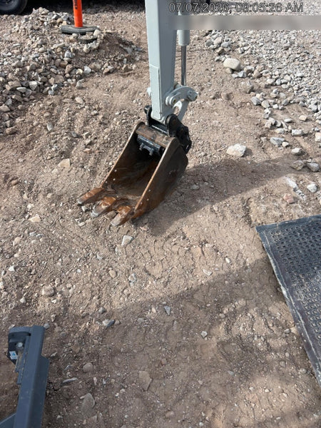 2023 TAKEUCHI TB216R