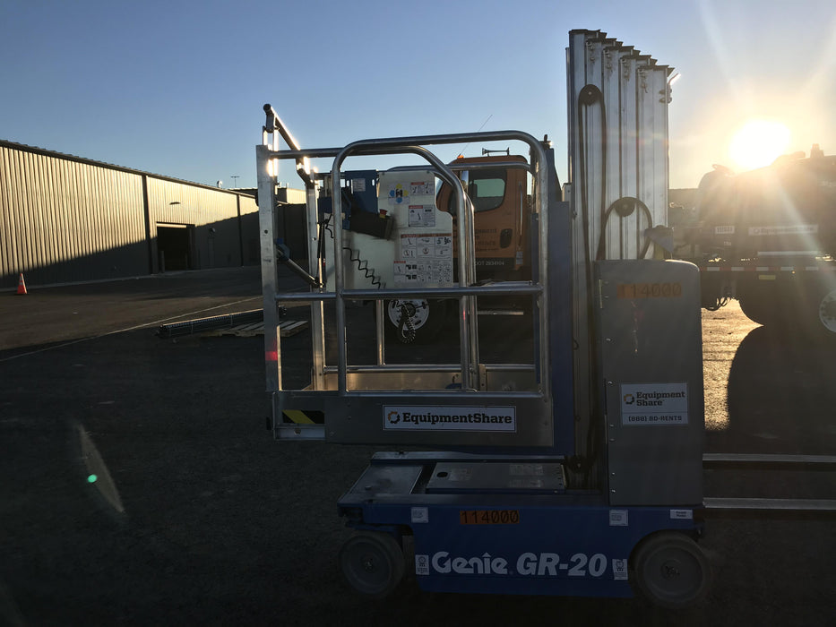 2020 GENIE GR-20