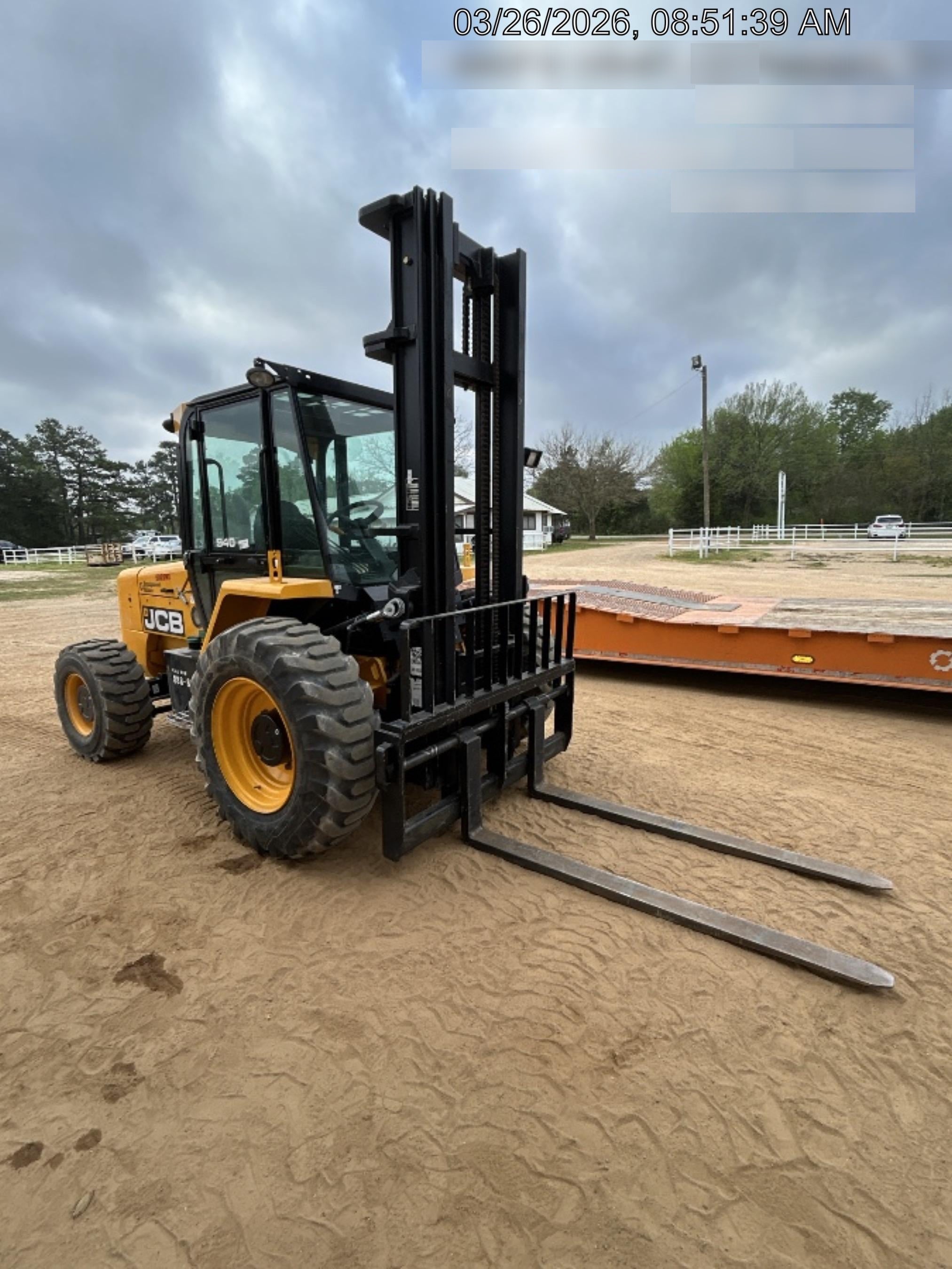 2025 JCB 940-4
