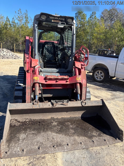 2018 TAKEUCHI TL12V2-CR