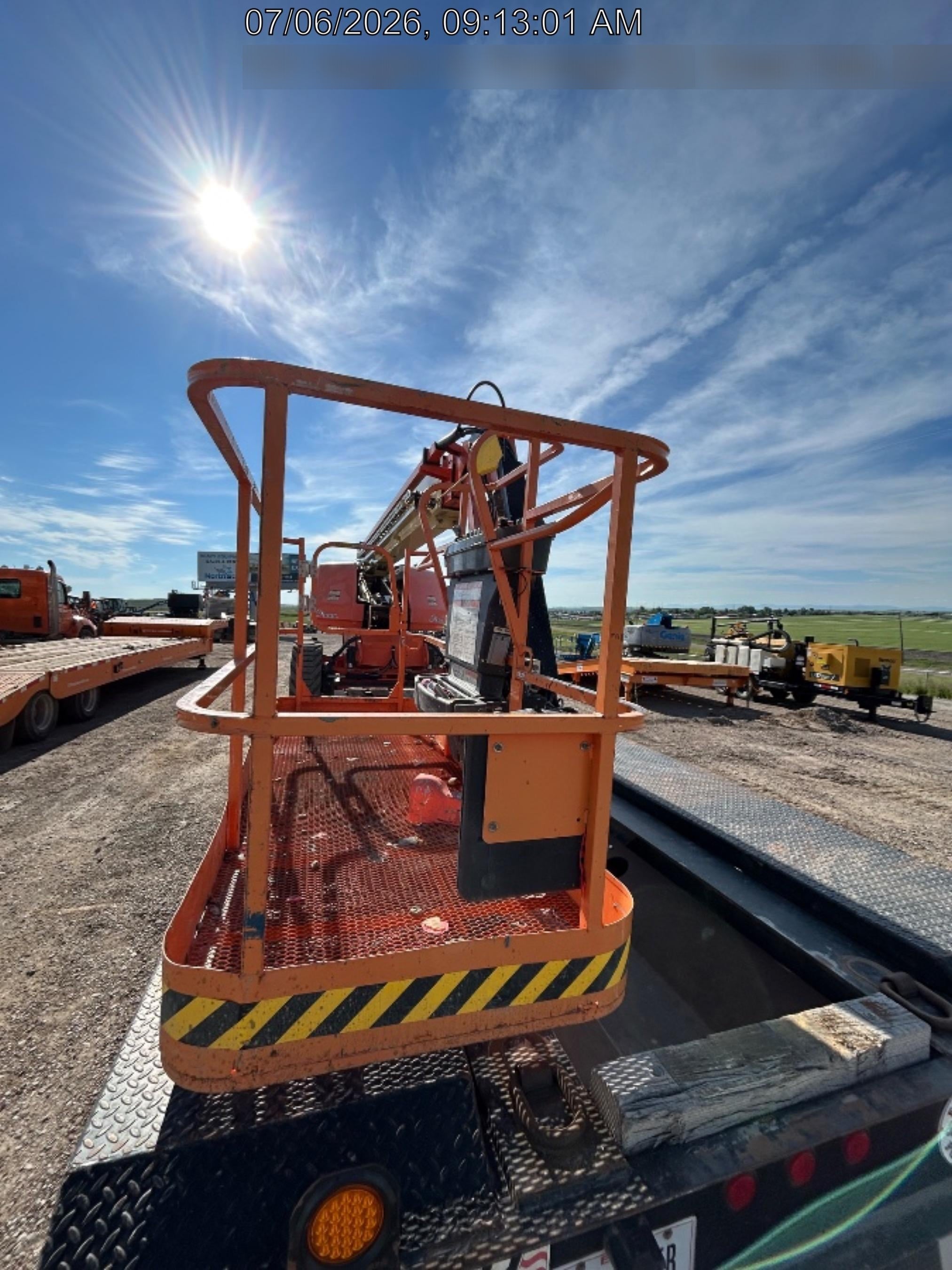 2020 JLG 660SJ