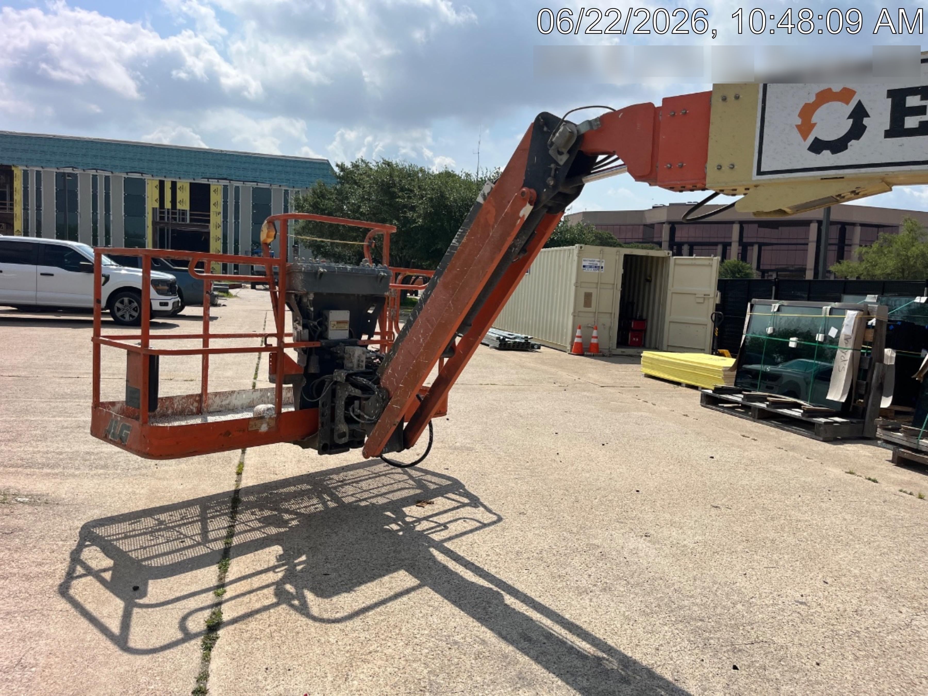 2021 JLG 660SJ