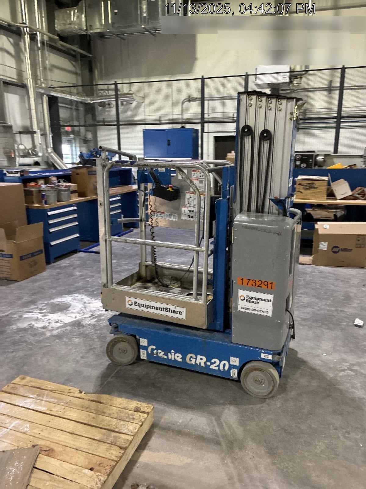 2021 GENIE GR-20