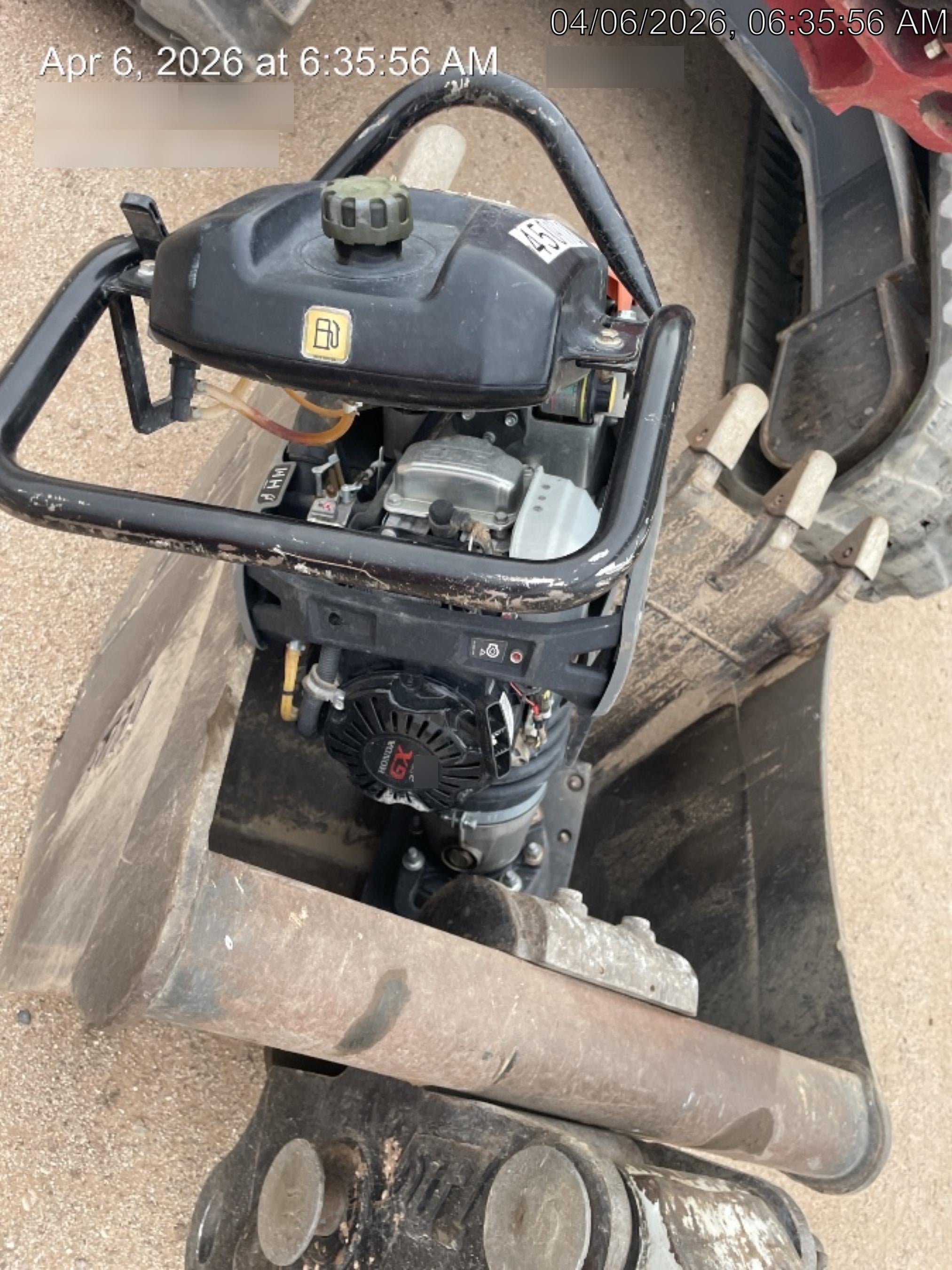 2024 HUSQVARNA LT6005