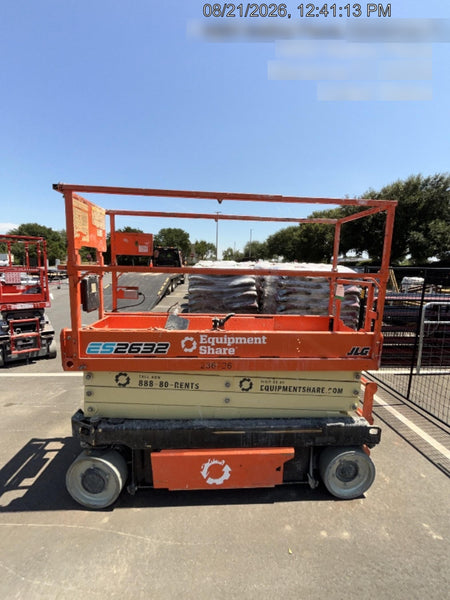 2022 JLG ES2632