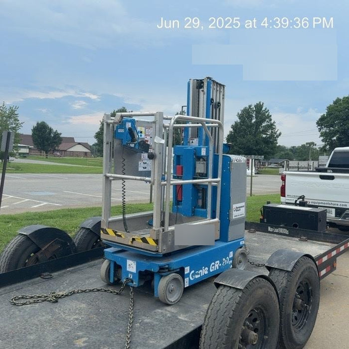2021 GENIE GR-20