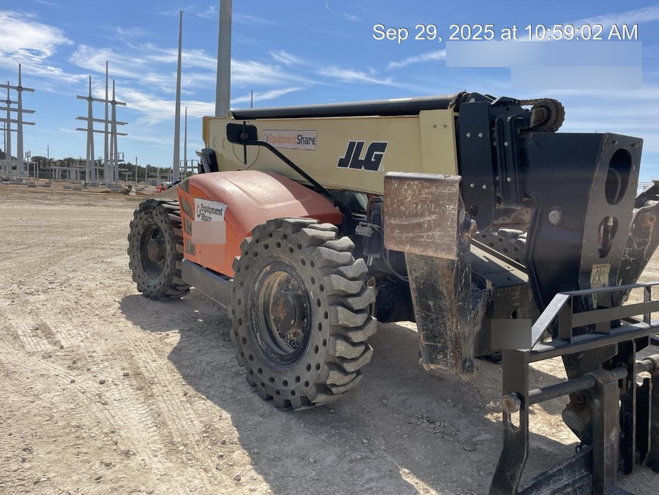 2018 JLG 1255 JLG Skytrak 1255, Cab w/Heat and A/C, Solid Tires (shipping-Boss), Open ROPS, Beacon and Work Light Package