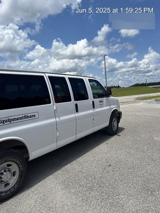 2023 CHEVROLET Express Van - Rental