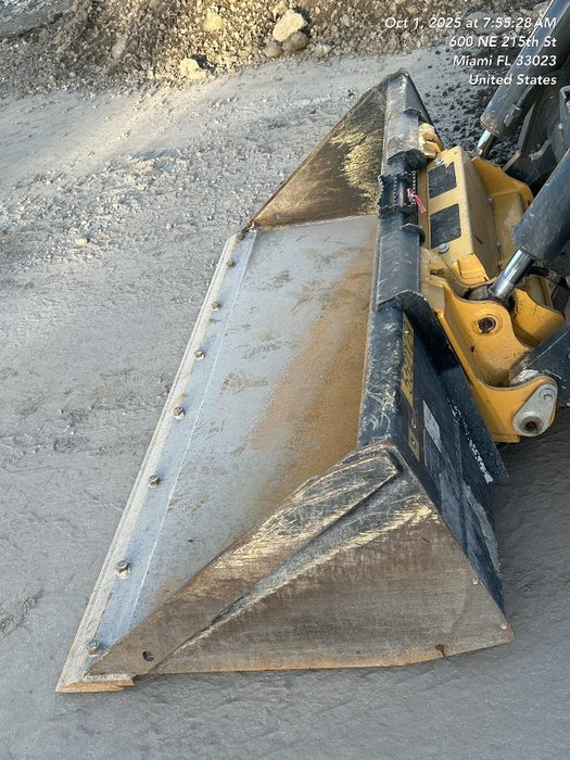 2025 JOHN DEERE 84" Bucket - John Deere