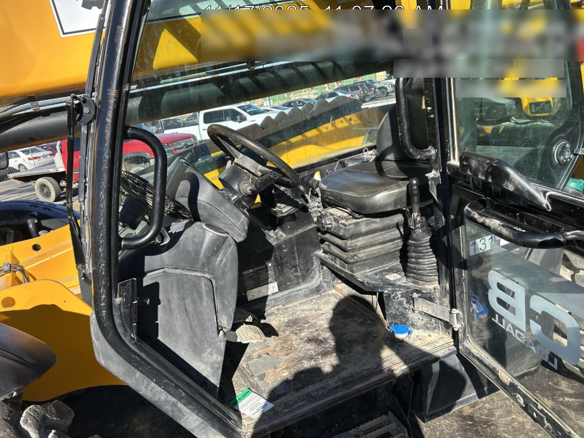 2021 JCB 510-56