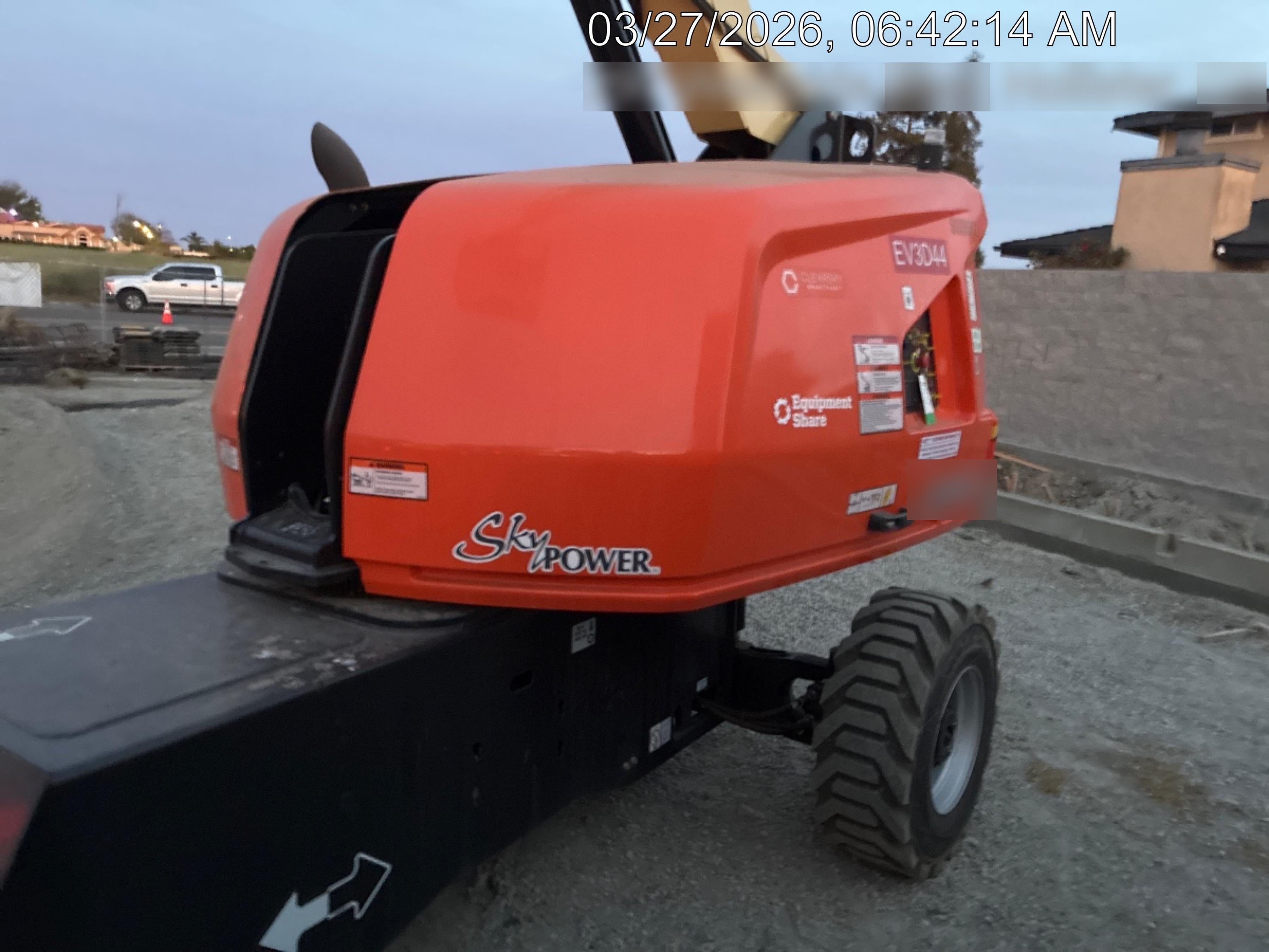 2025 JLG 460SJ