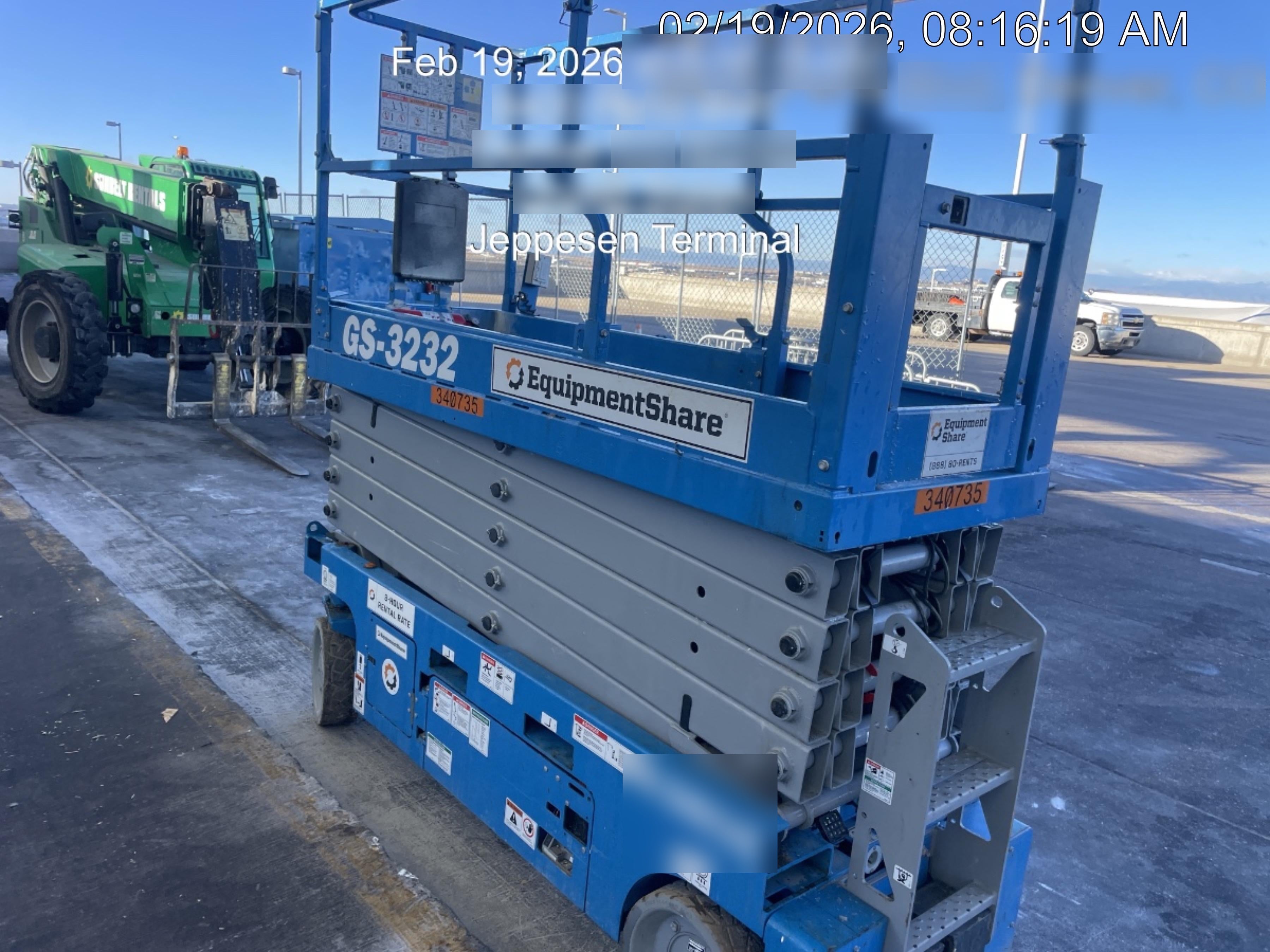 2023 GENIE GS-3232