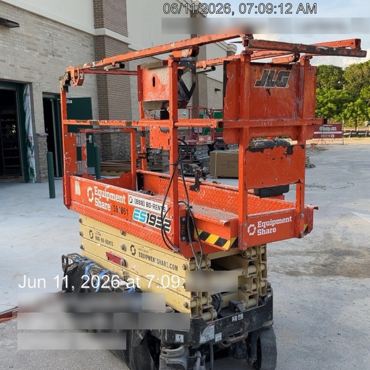 2021 JLG ES1932