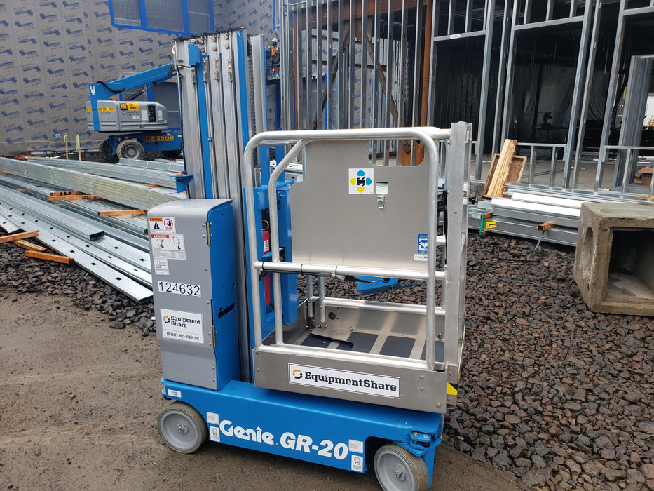 2020 GENIE GR-20