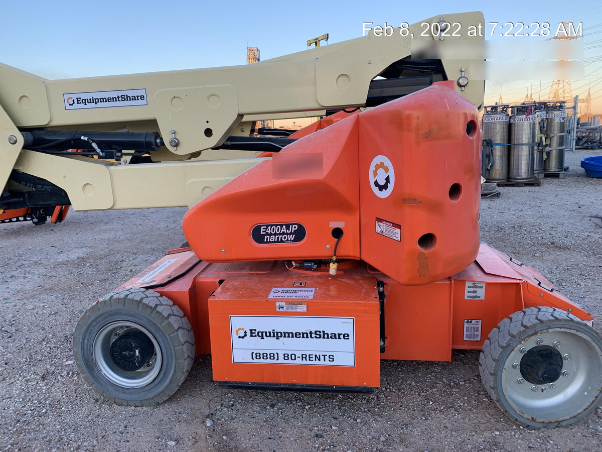 2019 JLG E400AJP