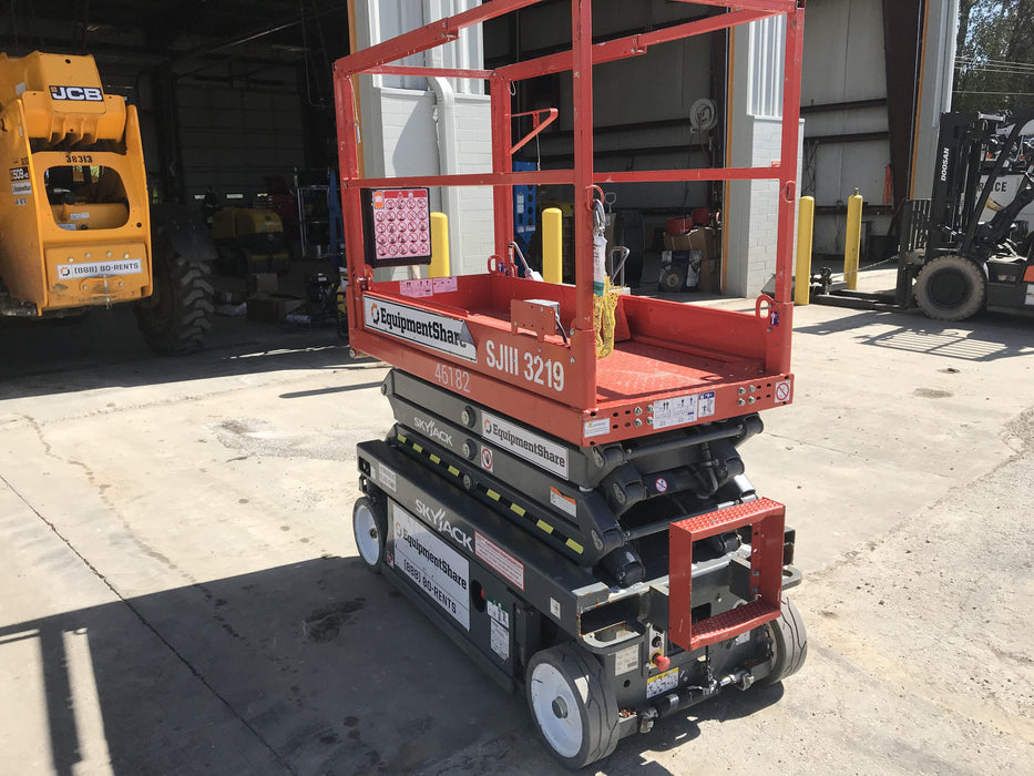 2019 JLG Triple L 7614