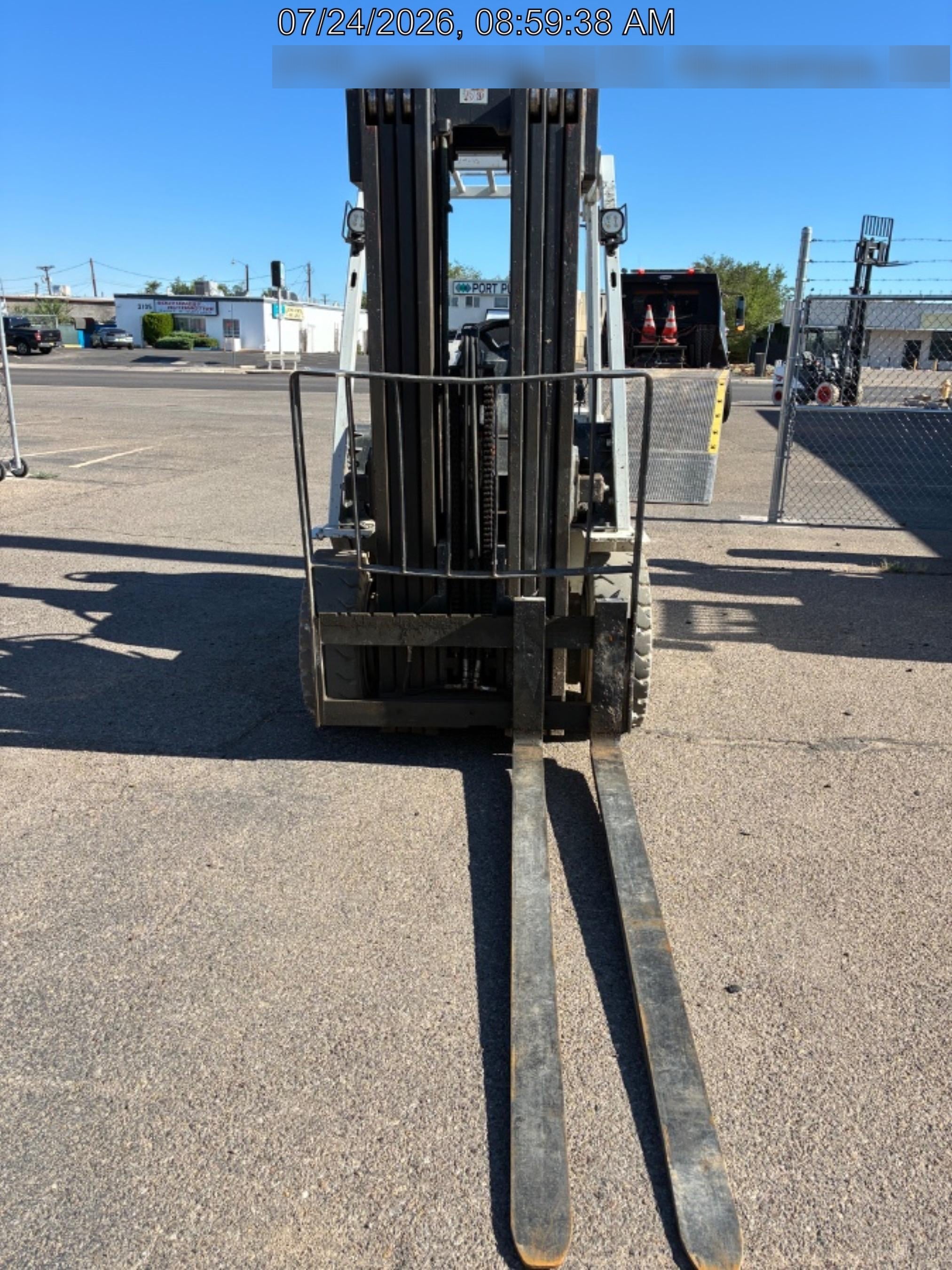 2022 UNICARRIER MUG1F2A30DV QUAD