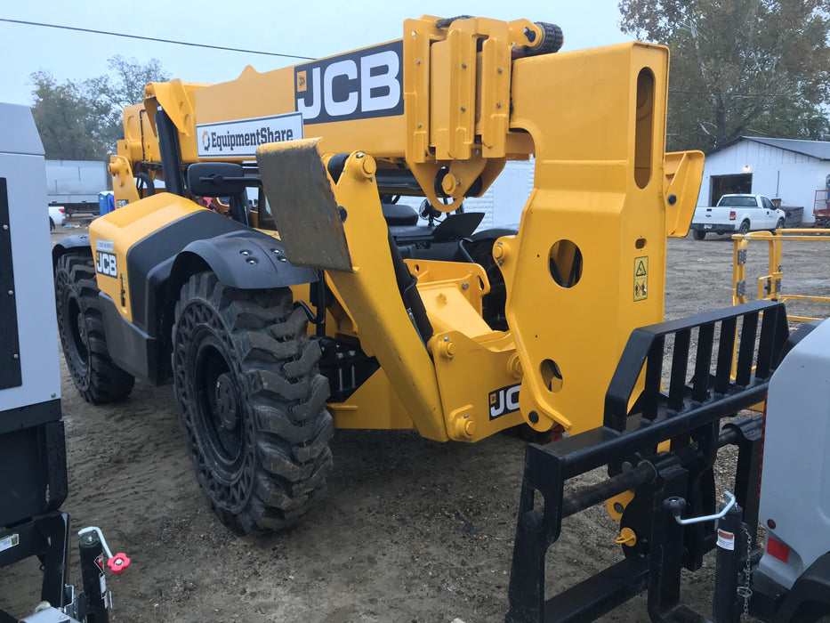2019 JCB 510-56 Open ROPS, 74 HP, Solid Tires, Worklights, Beacon, Aux Hydraulics, Lifting Eye 66" Carriage/60" Forks