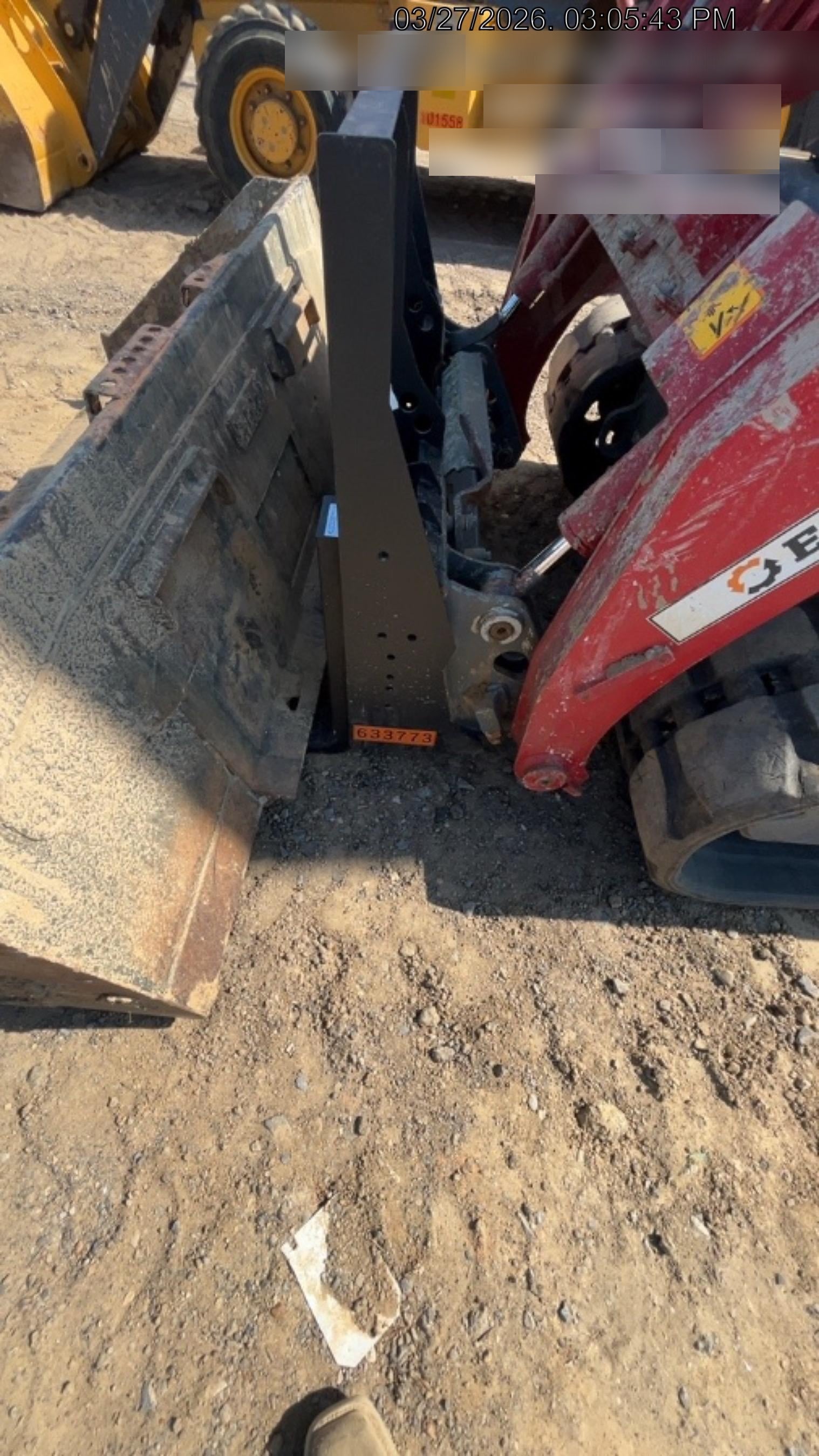2025 ARROW MATERIAL HANDLING 48" Pallet Forks - Arrow