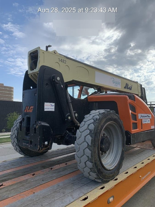 2015 JLG 642