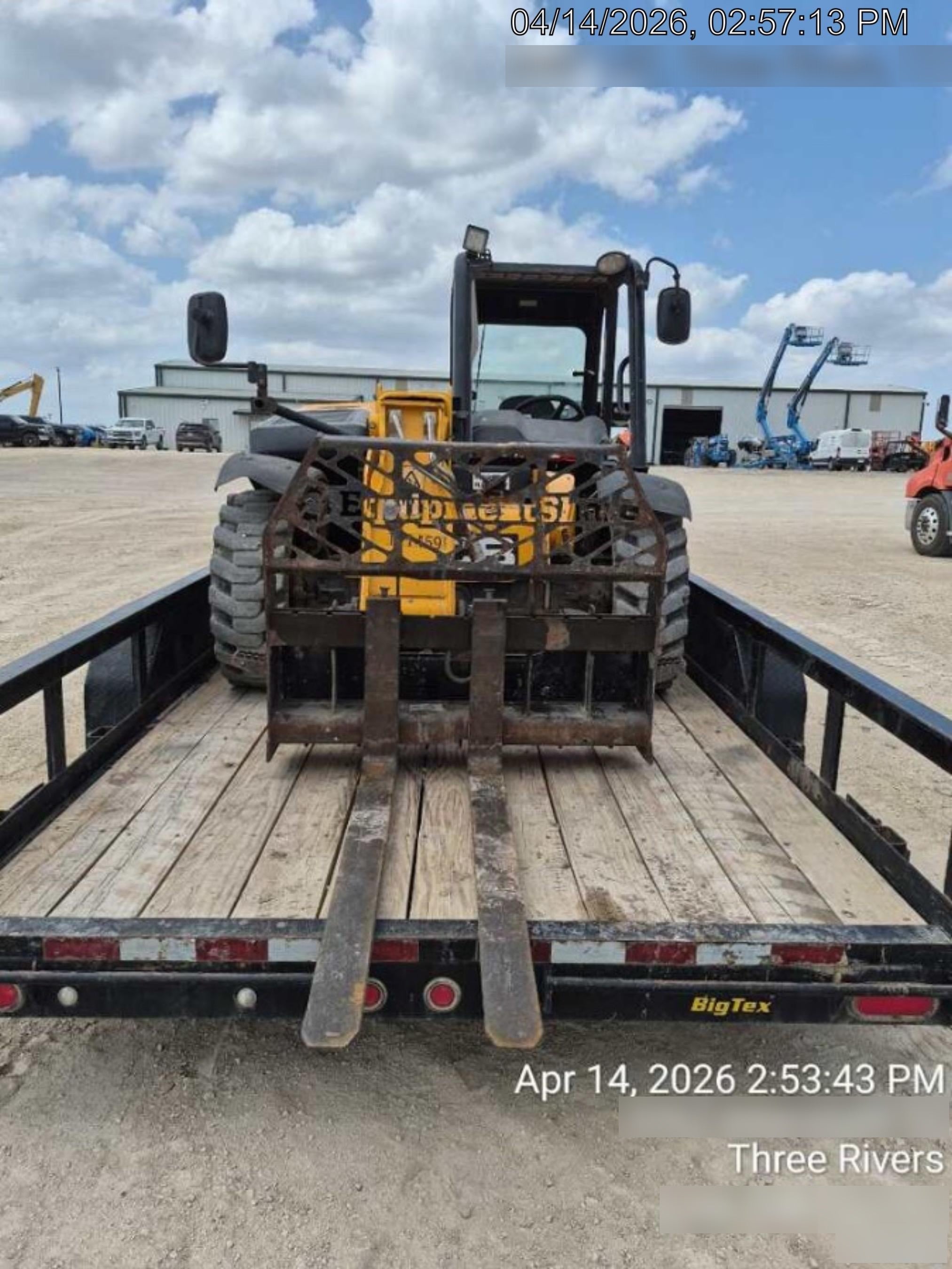 2020 JCB 505-20TC Canopy, Solid Tires, Work Lights, Beacon, Aux Hydraulics, Back up Alarm, ES Decals