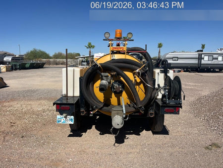 2023 Vac-Tron LP573XDT T4 Koehler Diesel Engine, 500 Gallon Debris Tank, x2 100 Gallon Water Tanks