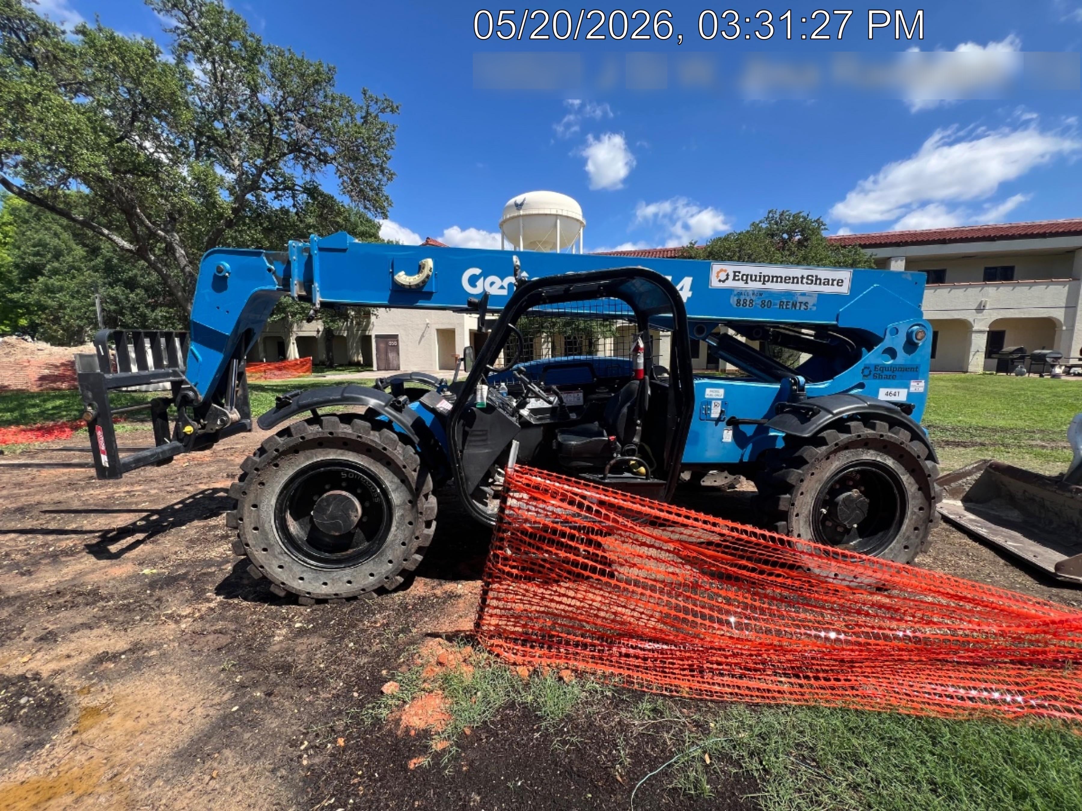 2017 GENIE GTH-844