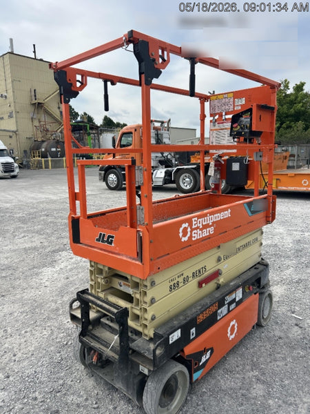 2025 JLG ES1932