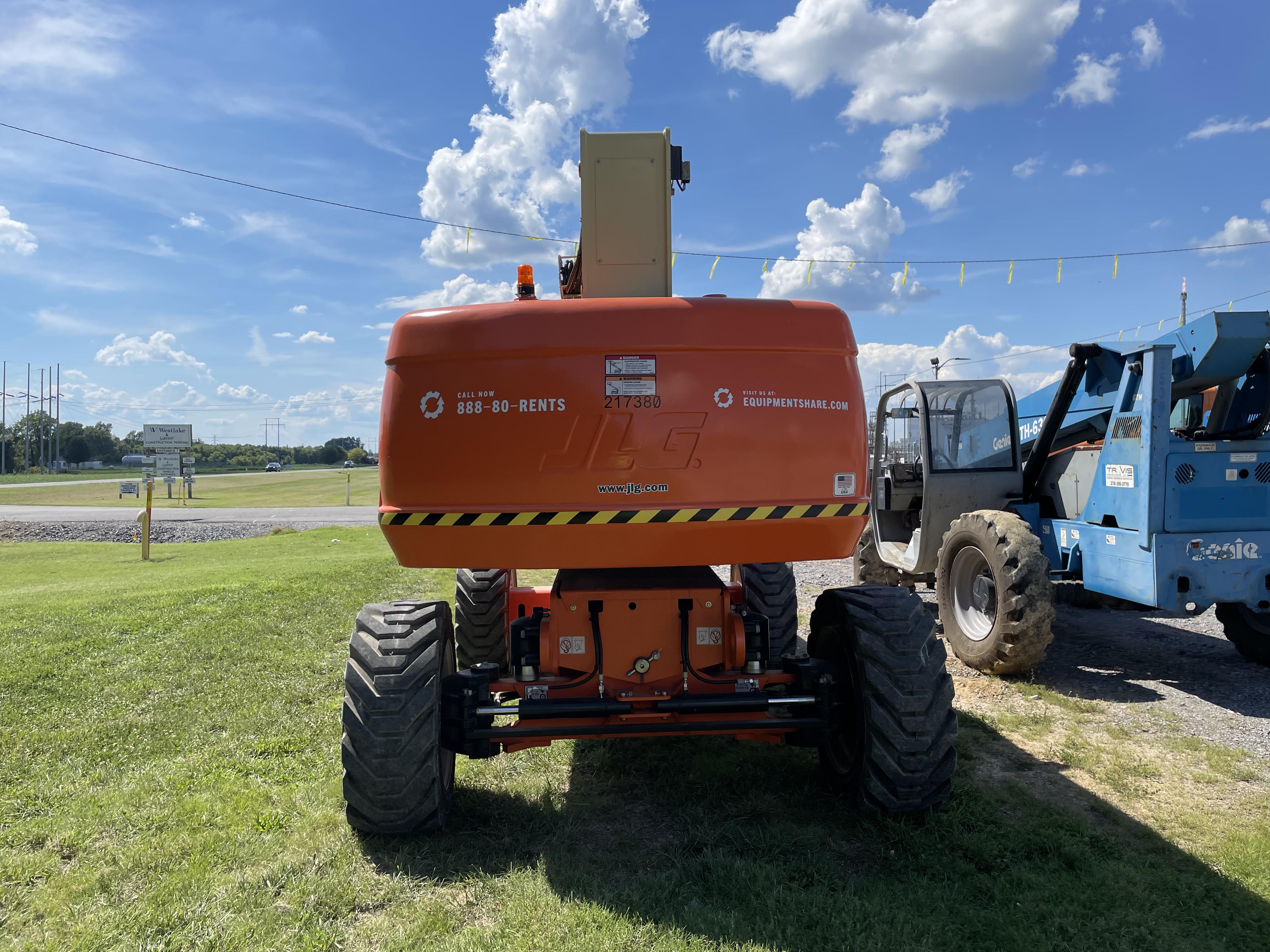 2022 JLG 860SJ
