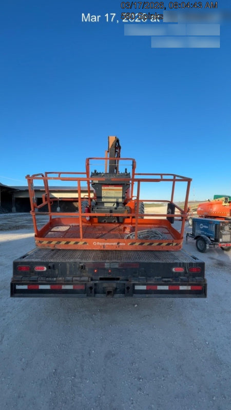 2022 JLG 600AJ
