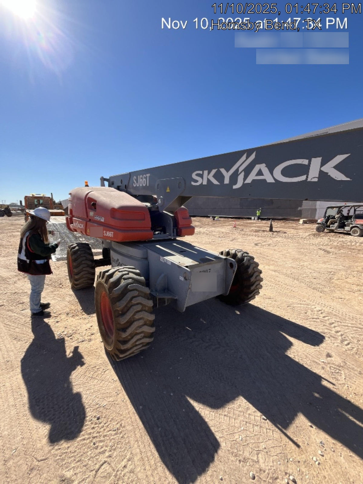 2017 SKYJACK SJ66T