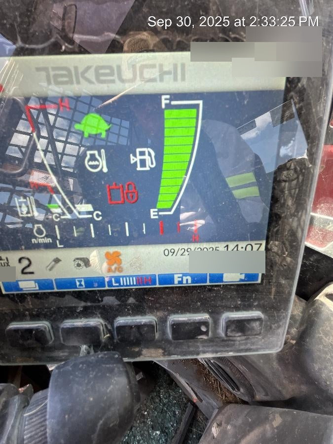 2023 TAKEUCHI TL8R2-CR