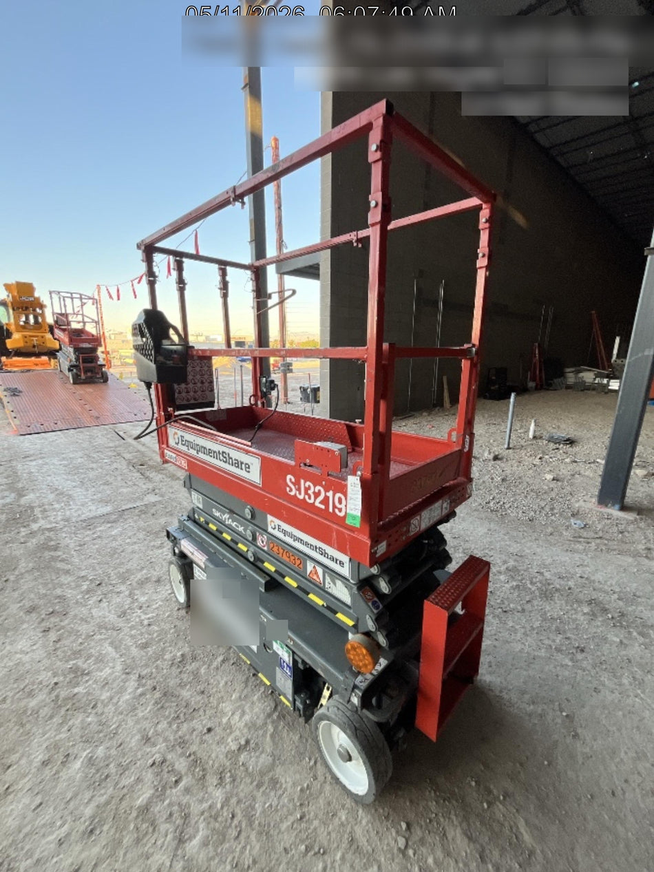 2022 SKYJACK SJ3219