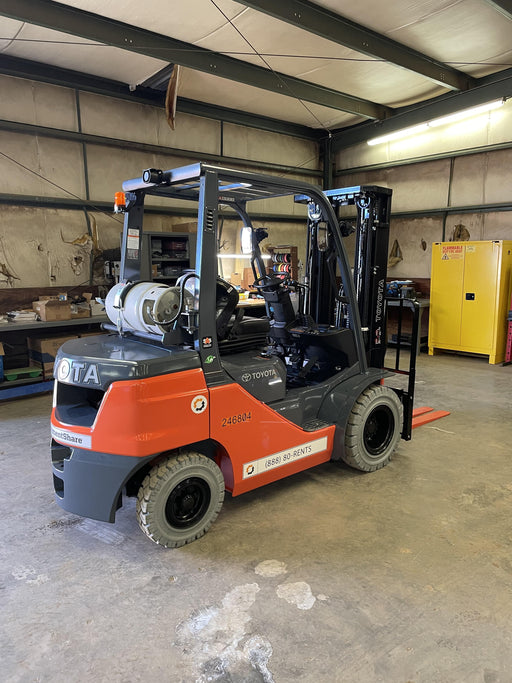 2022 TOYOTA 50-8FGU25