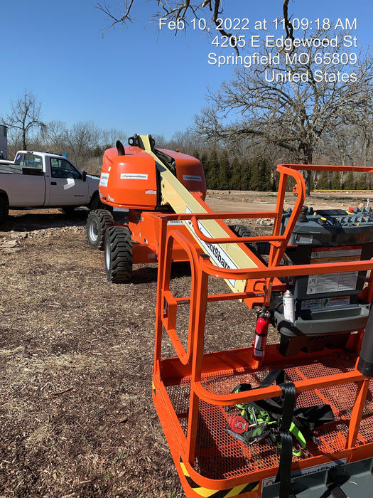 2021 JLG 400S