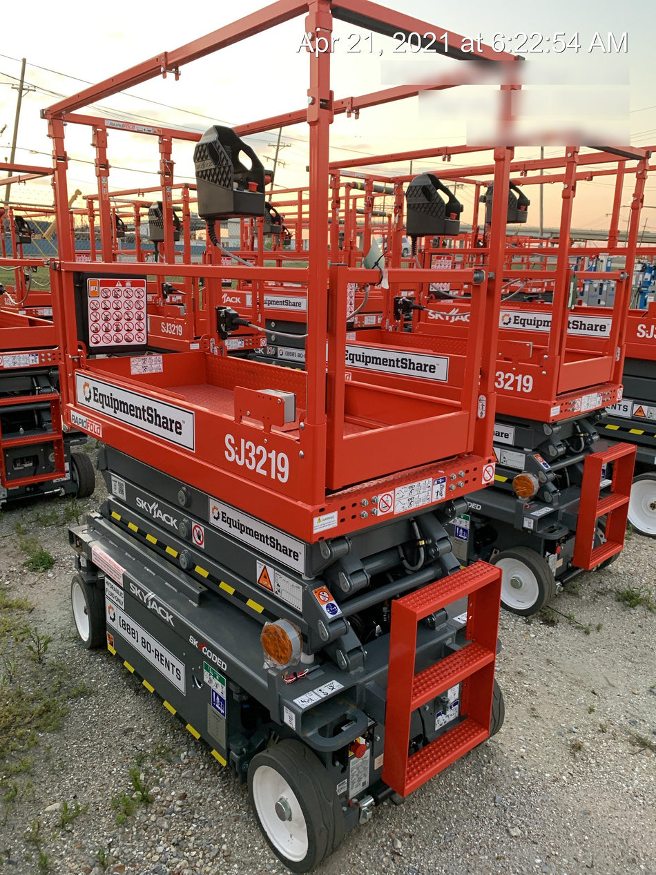 2021 SKYJACK SJ3219