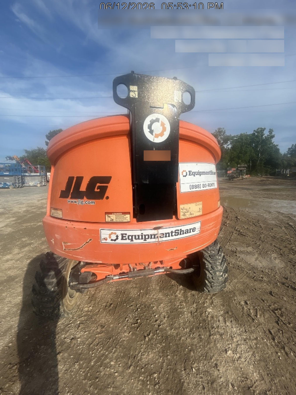 2019 JLG 400S